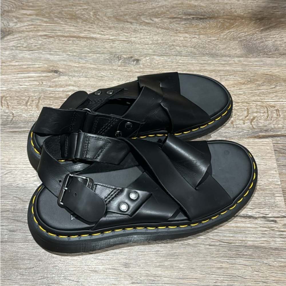 Dr. martens size 9 NWT